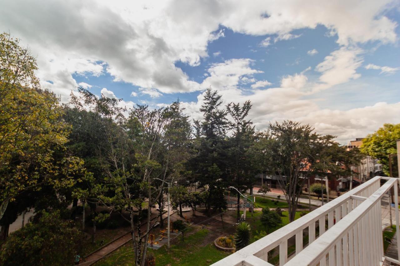 Apartasuites & Hotel Bogota Teusaquillo Zewnętrze zdjęcie